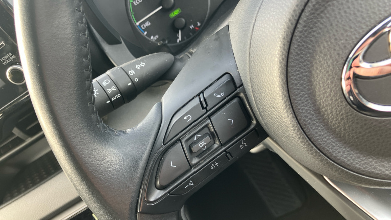 Toyota Yaris 1.5 Hybrid Icon 5dr CVT Hybrid Hatchback